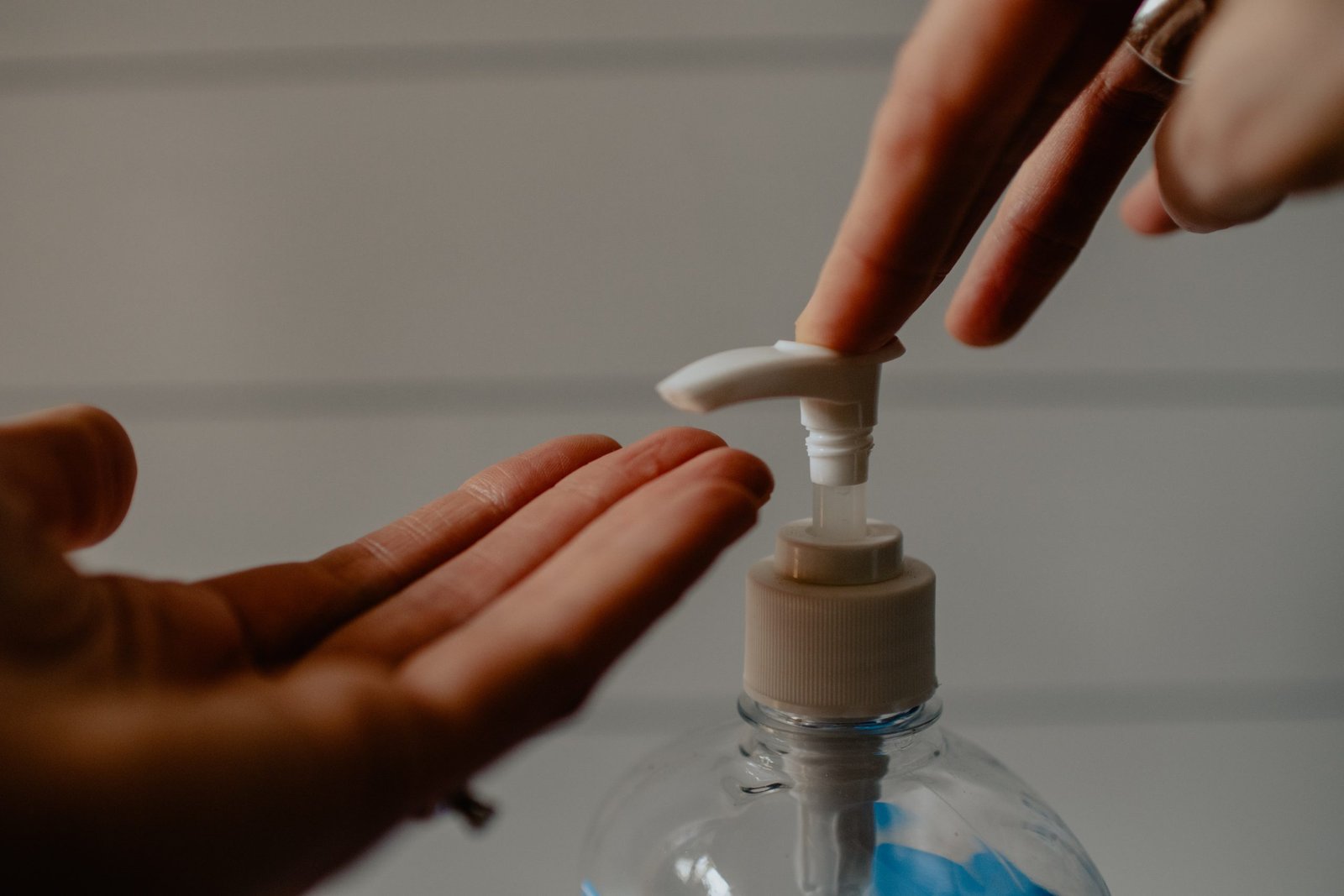 uses of hand sanitizer